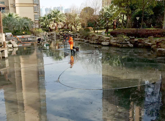 成安景观池淤泥清理